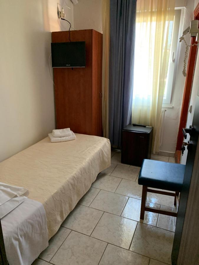 Park Hotel Александруполис Стая снимка
